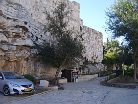 Zedekias H�hle