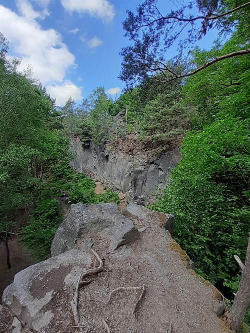 Vulkanpfad bewandern